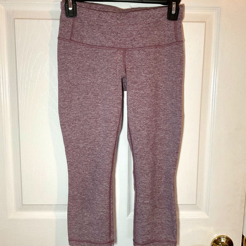Patagonia low rise capri dusty purple yoga pants